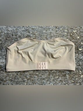 XL Nude Buckle Pull Up Strapless Bra Bralette